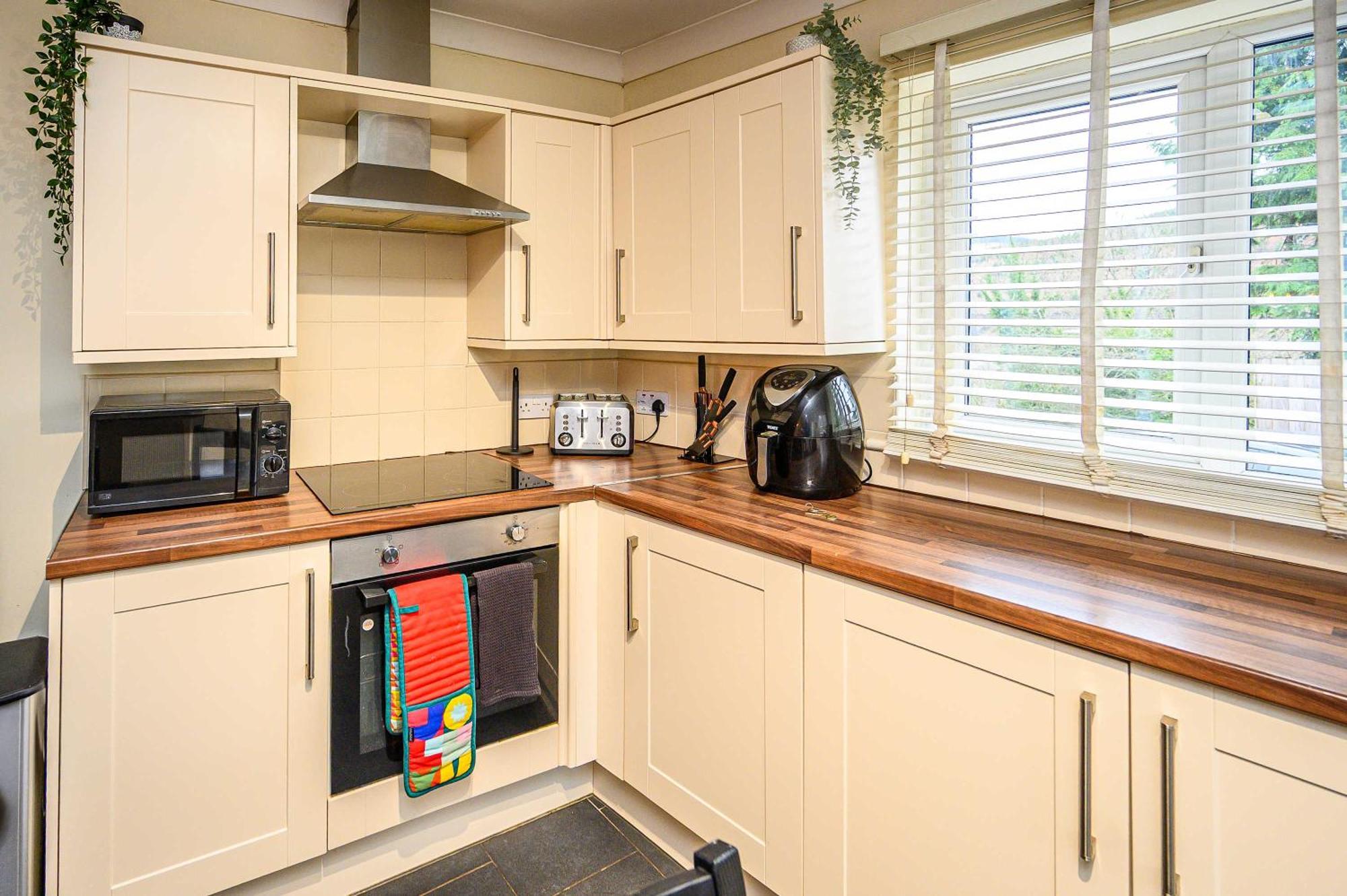 Llareggub Amazing House In Afan Forest With Breath-Taking Views By Staystaycations Port Talbot Exterior photo